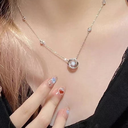 The Möbius Love Necklace | 925 Sterling Silver